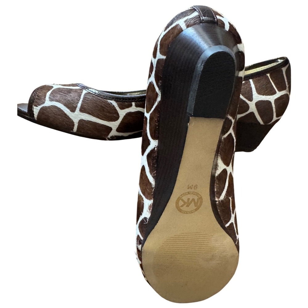 Michael Kors Beverly Demi Wedge Cow Hair Shoes Giraffe Print Gold-tone plate 9M - Picture 6 of 10